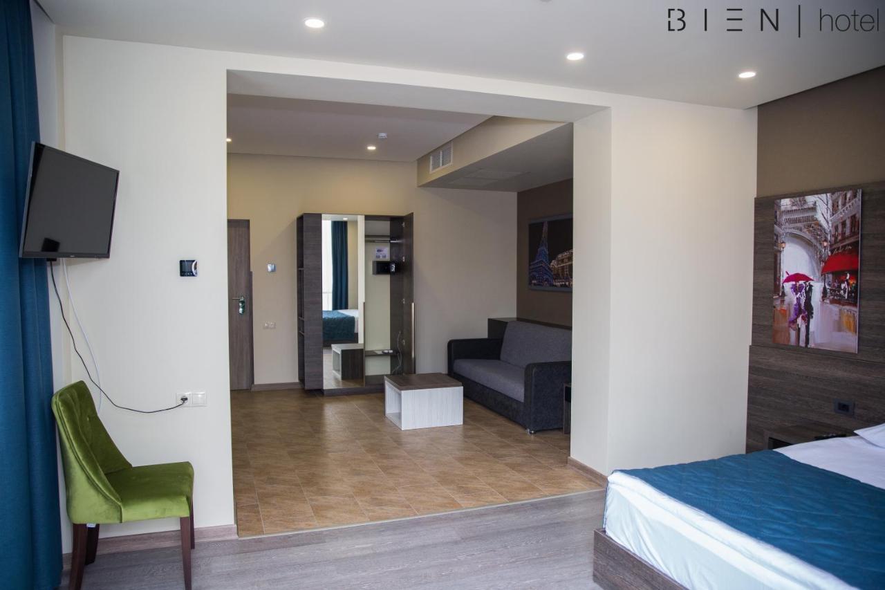 Bien Hotel Erevan Exterior foto